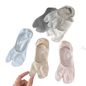 Summer thin solid color tabi split toe invisible socks for women anti slip boat socks main view