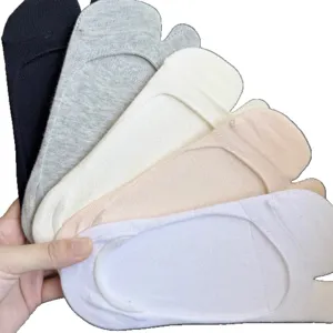 Calzini invisibili da donna a dita separate stile tabi set da 5 colori base antiscivolo