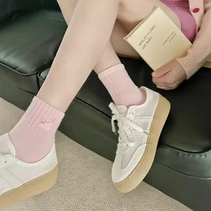 Cute pink cat embroidered cotton short socks, casual sweet college style daily wear women socks.