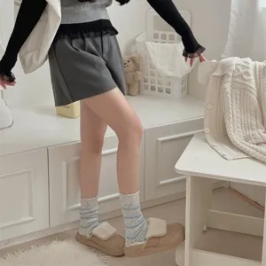 Calze medie calde e morbide in stile coreano con filato testurizzato per donne, dettaglio.