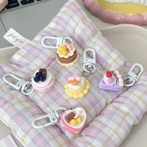 Leuke Hars Cake Sleutelhanger Cartoon Simulatie Dessert Sleutelhanger Vrouwen Tas Hanger Koppel Beste Vriend Cadeau Accessoires