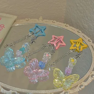 Y2K dopamine butterfly star hair clip set, sweet aesthetic tassel side hair accessories.