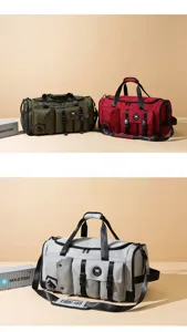 Large capacity travel duffel bag multi-pocket fitness gym bag casual commuter shoulder bag.