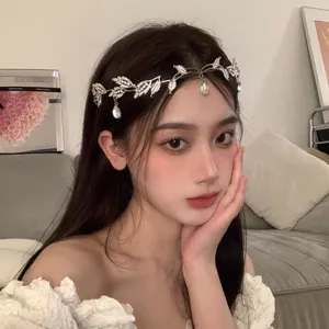 Crystal leaf bridal headband rhinestone fairy forehead piece sparkling wedding hair accessory for women