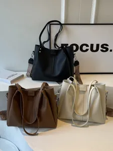 Women solid color leather bucket bag casual shoulder crossbody handbag 2025 new fashion