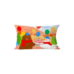 Joli coussin rectangulaire en velours avec imprimé dessin animé mignon pour canapé et déco de salon.