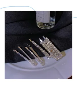 Set di forcine per capelli con strass brillanti mollette laterali in cristallo donna