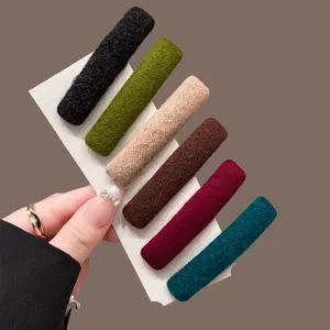 6er Set einfarbige stoffbezogene rechteckige Klick-Haarspangen einfache Haaraccessoires