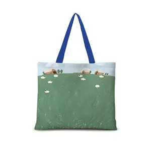 Sac cabas en toile avec impression de moutons de ferme et bretelles bleues chic.