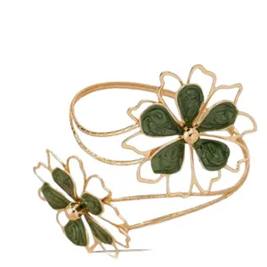 Fashion gold open arm cuff bracelet with green flower hollow design for women daily wear style