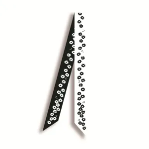 Élégant foulard twilly noir et blanc à motif floral, idéal comme ruban pour sac et hair.