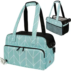 Vista dettagliata della borsa traspirante per animali con motivo geometrico e tasche a rete.