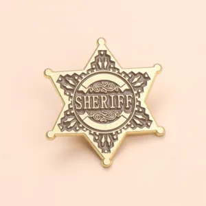 Broche de insignia de sheriff de metal de estrella occidental retro, accesorio elegante.