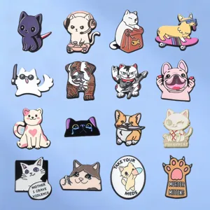 Broches Pin's en Émail Chat Chien Dessin Animé Drôle Badges d'Animaux en Alliage Meme Mignon Épingles à Revers pour Sacs à Dos Vestes Vêtements Bijoux Cadeau