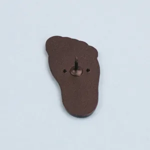 Creative foot shaped metal enamel lapel pin cute clothing backpack badge accessory