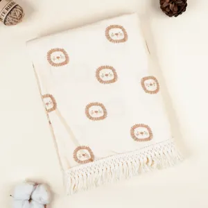 Baumwolle Baby Fransen Decke, beigefarbene Kinderwagen Decke mit Löwen Print und weichem Gaze.