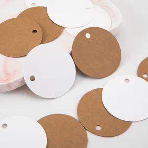 Blank round paper gift tags kraft brown and white card labels for DIY packaging decoration
