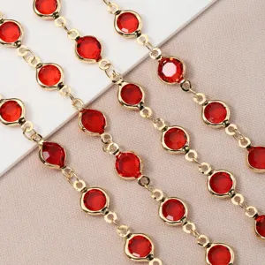Catena in cristallo rosso con montatura dorata per creazione gioielli DIY collane bracciali