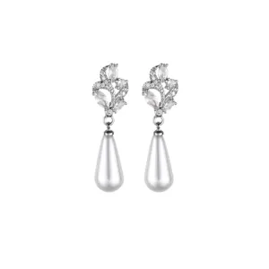 Elegante parel oorbellen met strass stenen en wijnrank design, Franse vintage sieraden.