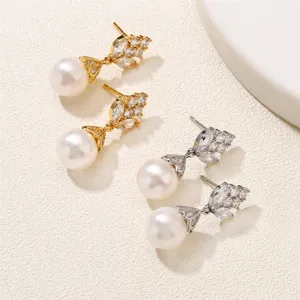 Franse elegante zirkoon blad parel hangende oorbellen voor vrouwen, chique feest sieraden.