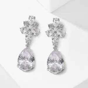 Elegante sprankelende zirkonia peer druppel oorbellen luxe kristal bruids sieraden vrouwen