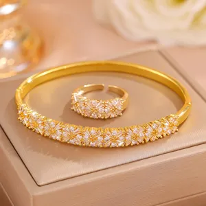 Luxe Koperen Strass Armband En Ring Set Voor Dames Minimalistisch Designer Stijl Gegalvaniseerde Geometrische Armband Mode Sieraden Accessoire