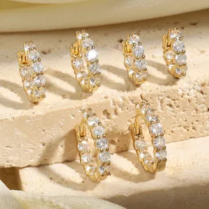 Lichte Luxe Glanzende Zirconia Creolen Voor Dames Koper Goud Zilver Verguld Prachtige Kleine Huggie Oorbellen Geometrische Ins Stijl Veelzijdige Sieraden Accessoire