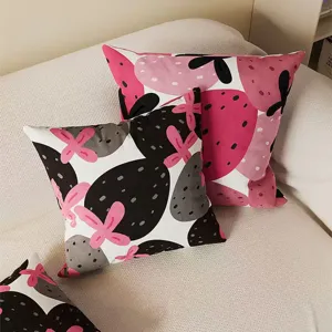 Strawberry Cartoon Print Plush Decorative Sofa Throw Pillow Cover Cute Cartoon Style Home Decor Cushion
