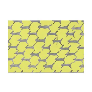 Set de table en tissu jaune avec motif de lapin gris, style nordique tapis d'isolation thermique.