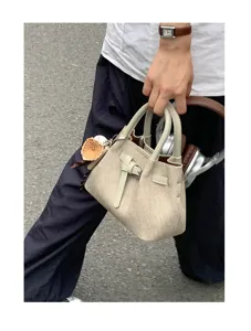 Minimalist chic tote bag for women small handbag versatile shoulder bag elegant daily purse