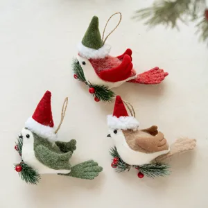 Christmas Tree Hanging Ornament Cute Plush Bird Figurine With Bell And Pine Needle Holiday Home Decor Party Decoration