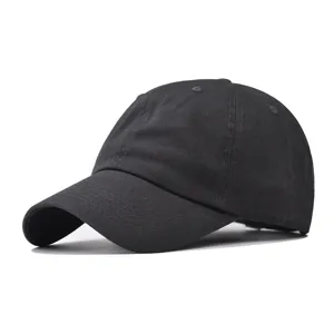 Classico berretto da baseball in cotone nero, design morbido, cappello unisex casual.