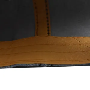 Vue détaillée de la bande de sueur intérieure et des coutures renforcées de la casquette.