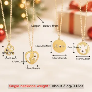 Détail de collier pendentif multi-motifs en acier inoxydable avec dimensions claires.