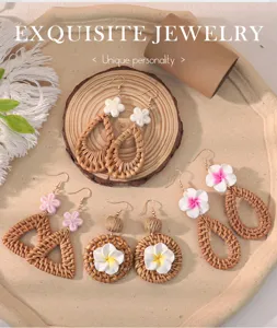 Prachtige handgemaakte rattan bloem oorbellen voor vrouwen, unieke vakantie stijl sieraden.