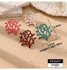 Magnifiques boucles d'oreilles corail style vacances, bijoux tendance pour femmes en gros.
