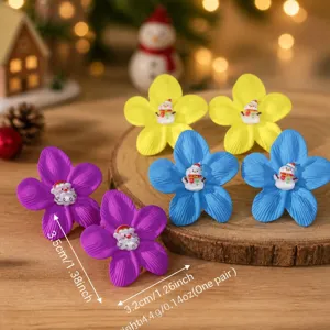 Weihnachten bunte Blumen Ohrstecker mit niedlichem Schneemann Weihnachtsmann Urlaubsaccessoires