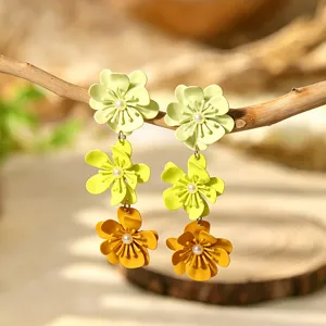 Boucles d'Oreilles Dépendantes Florales Multicouches Colorées Femmes Ins Style Resort Bijoux de Plage Alliage Perle Artificielle