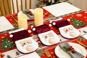 Portaposate Babbo Natale decorazione tavola di Natale, set festivo di borse per posate.