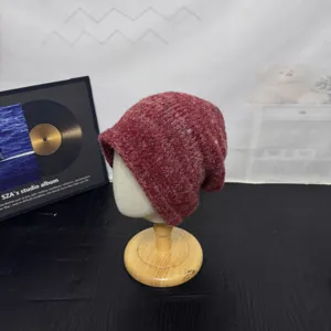 Casual slouchy knitted beanie hat for autumn and winter, warm and soft loose pullover cap.