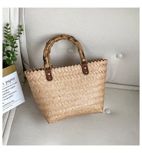 Vintage gewebte Stroh Handtasche mit Bambusgriff, schicke Sommer Strand Handtasche fuer Damen.