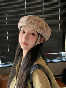Joli béret à carreaux rétro japonais pour femmes, chapeau de peintre élégant pour printemps.