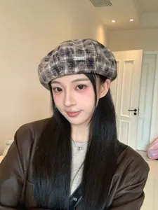 Bérets à carreaux élégants pour femmes, design rétro japonais doux, chapeau de peintre tendance.