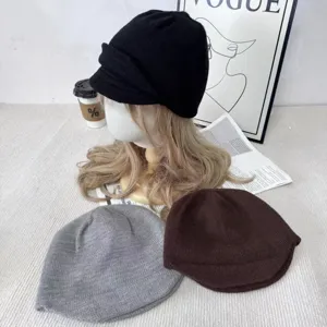 Sombrero ecuestre de punto cálido para mujer otoño invierno color sólido doble ala elegante