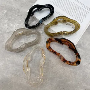 Acrylic hollow cloud hair claw set, trendy jelly color large hair catch for elegant headwear.