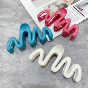 Large Wave Hair Claw Clip Jelly Color Transparent Acrylic Hair Catch Geometric Hair Styling Accessories For Women
