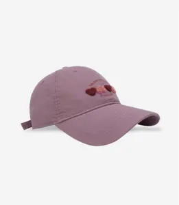 Purple cotton baseball cap featuring cute embroidered heart patterns and English text.