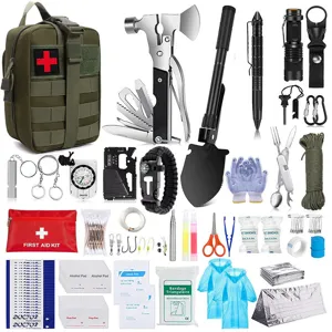 Kit de survie tactique d'urgence en plein air avec hache multifonction et premiers secours.