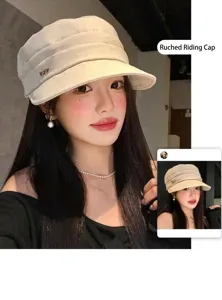 Gorra cadet de lino plisado retro para mujer, sombrero beige casual con corazón y visera elegante.