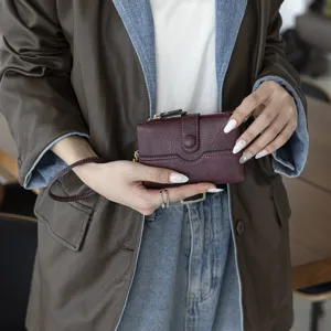 Portefeuille court compact pour femme, porte-cartes en cuir avec monnayeur et dragonne.